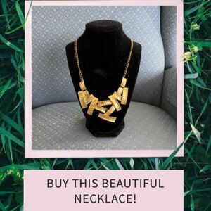 Stunning Gold/Bronze Link-Style Necklace